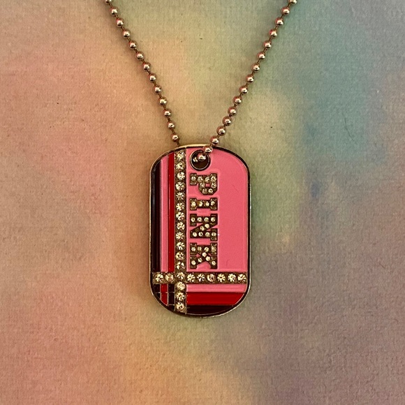 VS PINK dogtag RARE - Picture 3 of 3